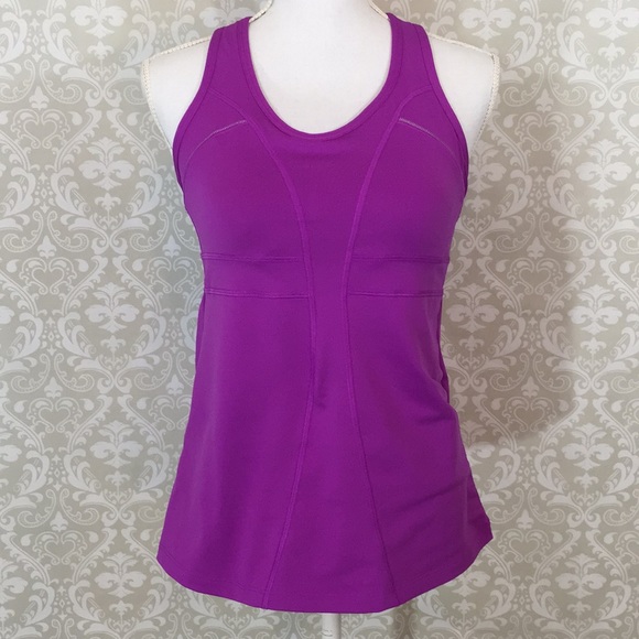 Athleta Tops - Athleta magenta workout tank w/back pockets